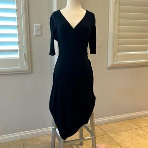 Gold Ray tshirt style dress with sexy flow